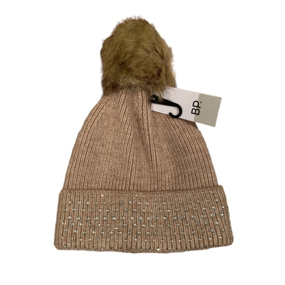 BP Embellished Knit Beanie with Faux Fur Pom Pom in Oatmeal One Size NWT - Picture 1 of 4